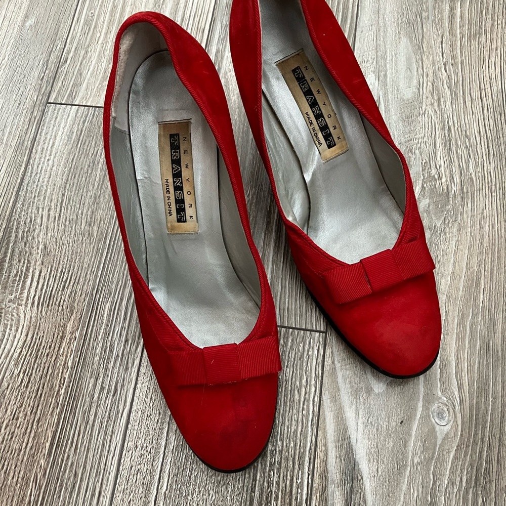 🌸 New York Transit Red Bow-Accent Women's Pumps
